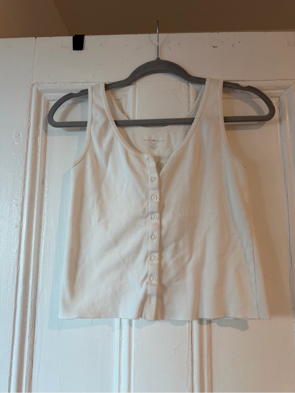 Brandy Melville Button-Front Scoop Neck Tank Top - White